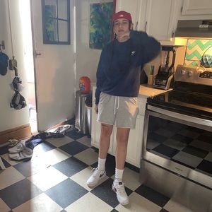 Meet your Posher, Bella